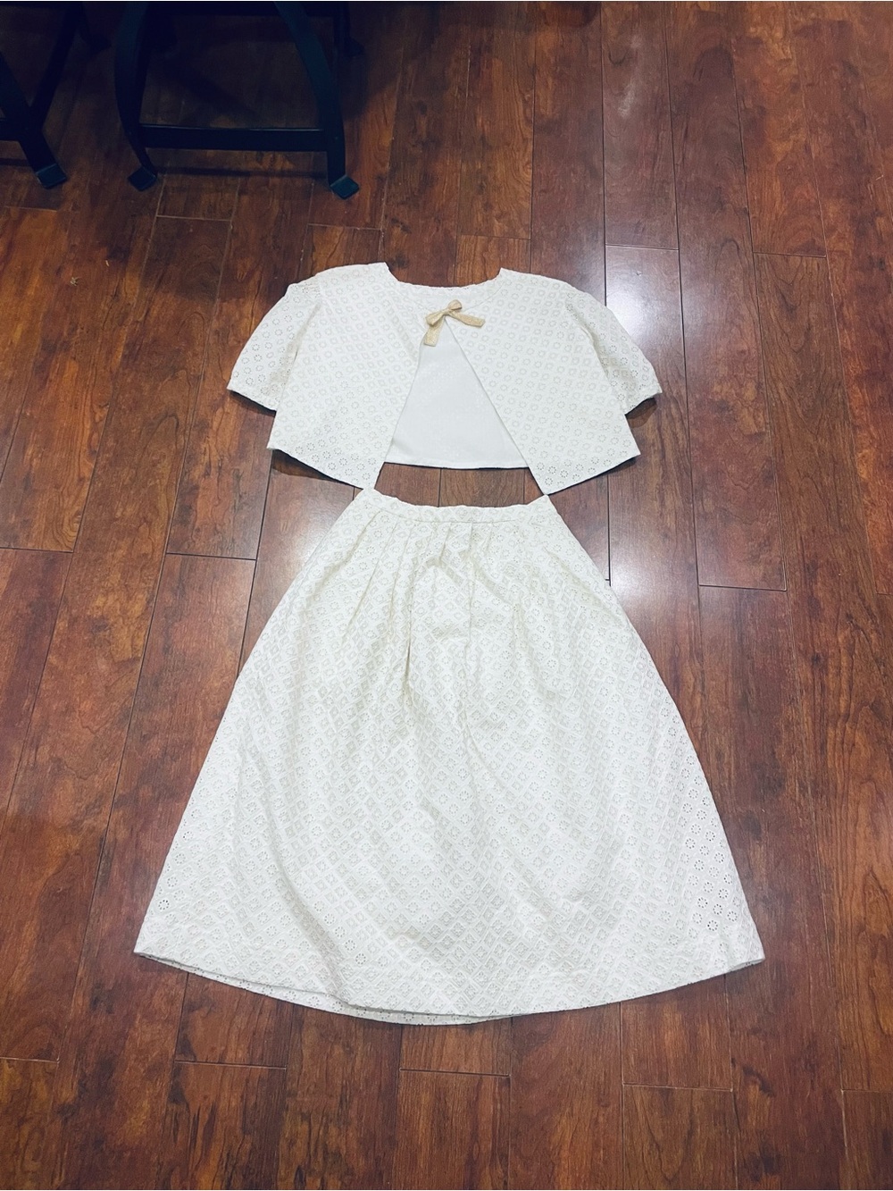 Bonpoint Cream Eyelet Skirt Set